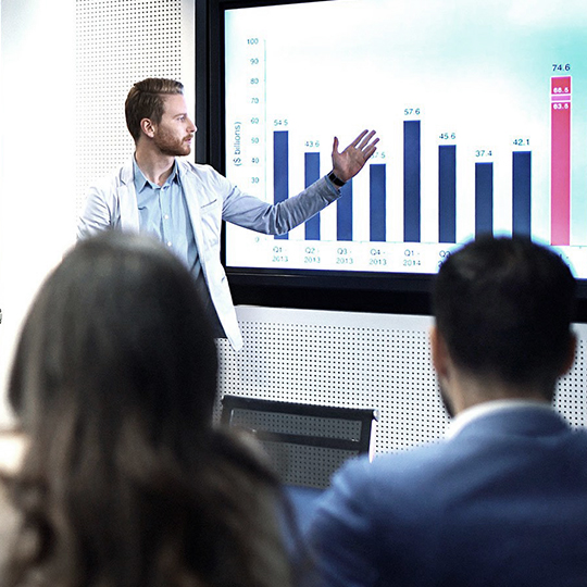 people giving presentation